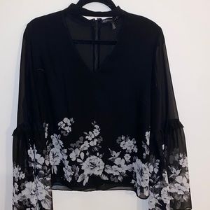 White House black market top